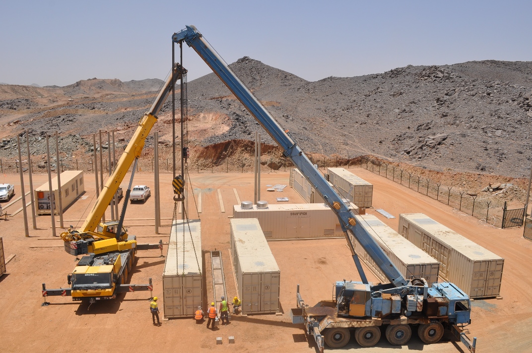 How to compare diesel, gas, and hybrid power for mining?