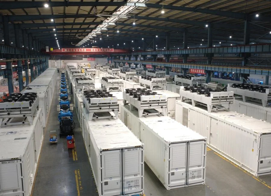 What are the benefits of containerized power plants for data centers?